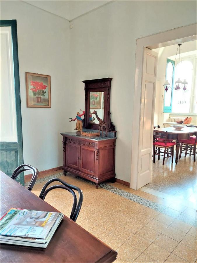 Villa Nel Salento - Ampie Camere E Giardino, Fino A 9 Persone Barbarano del Capo Luaran gambar