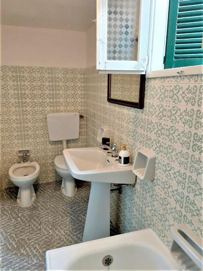 Villa Nel Salento - Ampie Camere E Giardino, Fino A 9 Persone Barbarano del Capo Luaran gambar