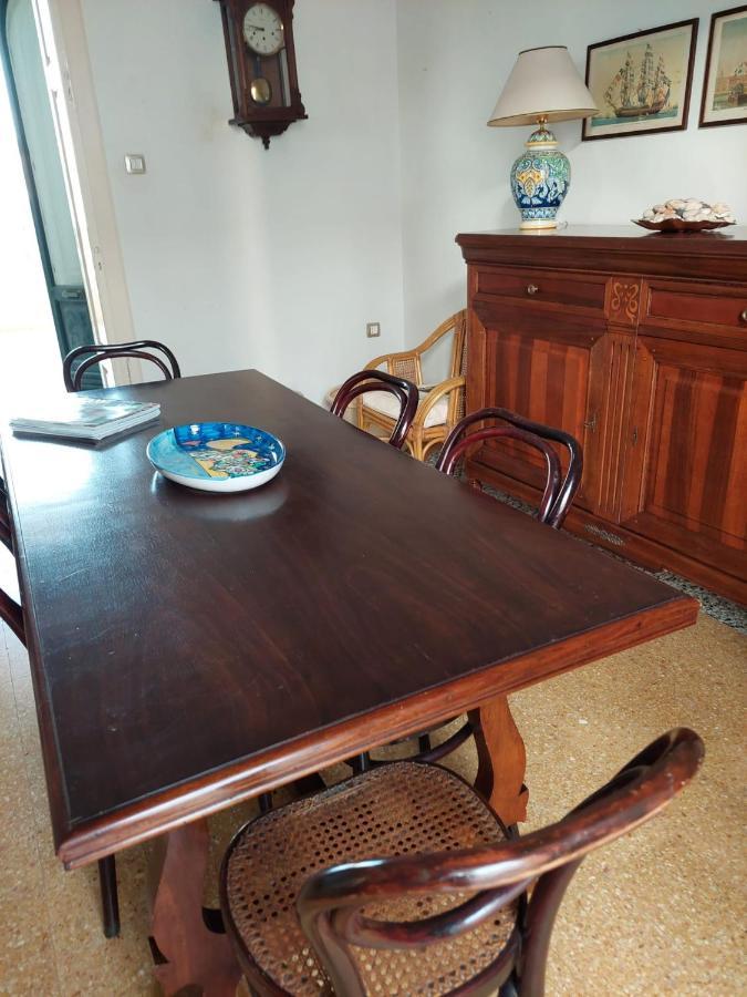Villa Nel Salento - Ampie Camere E Giardino, Fino A 9 Persone Barbarano del Capo Luaran gambar